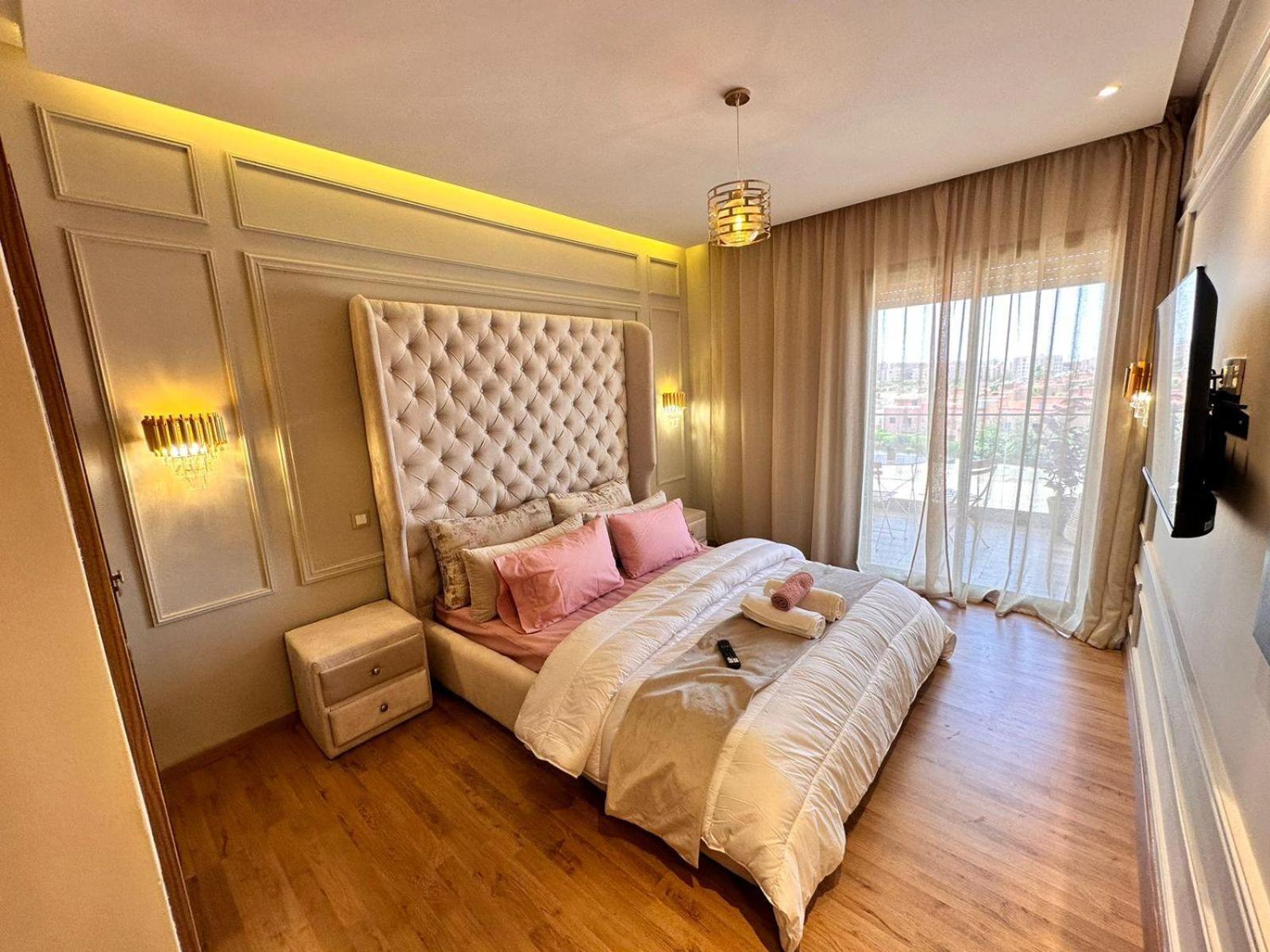 Luxueux Avec Piscine 10 Minutes Du Centre Apartment Marrakesch
